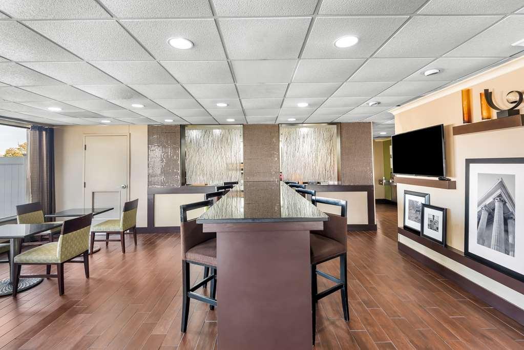 Hampton Inn Indianapolis Northeast/Castleton Indianápolis Restaurante foto